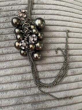 NWOT Gunmetal Cluster Pendant Necklace with Crystal Gem Accents ( long necklace)